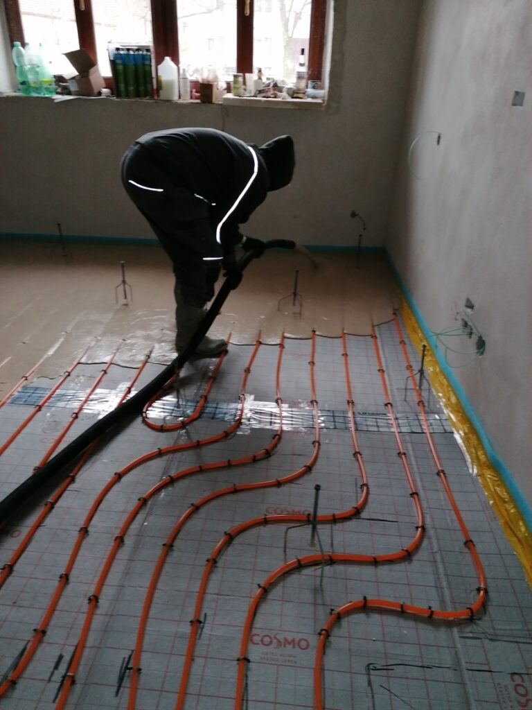 Zalévání potrubí PT Anhylevel